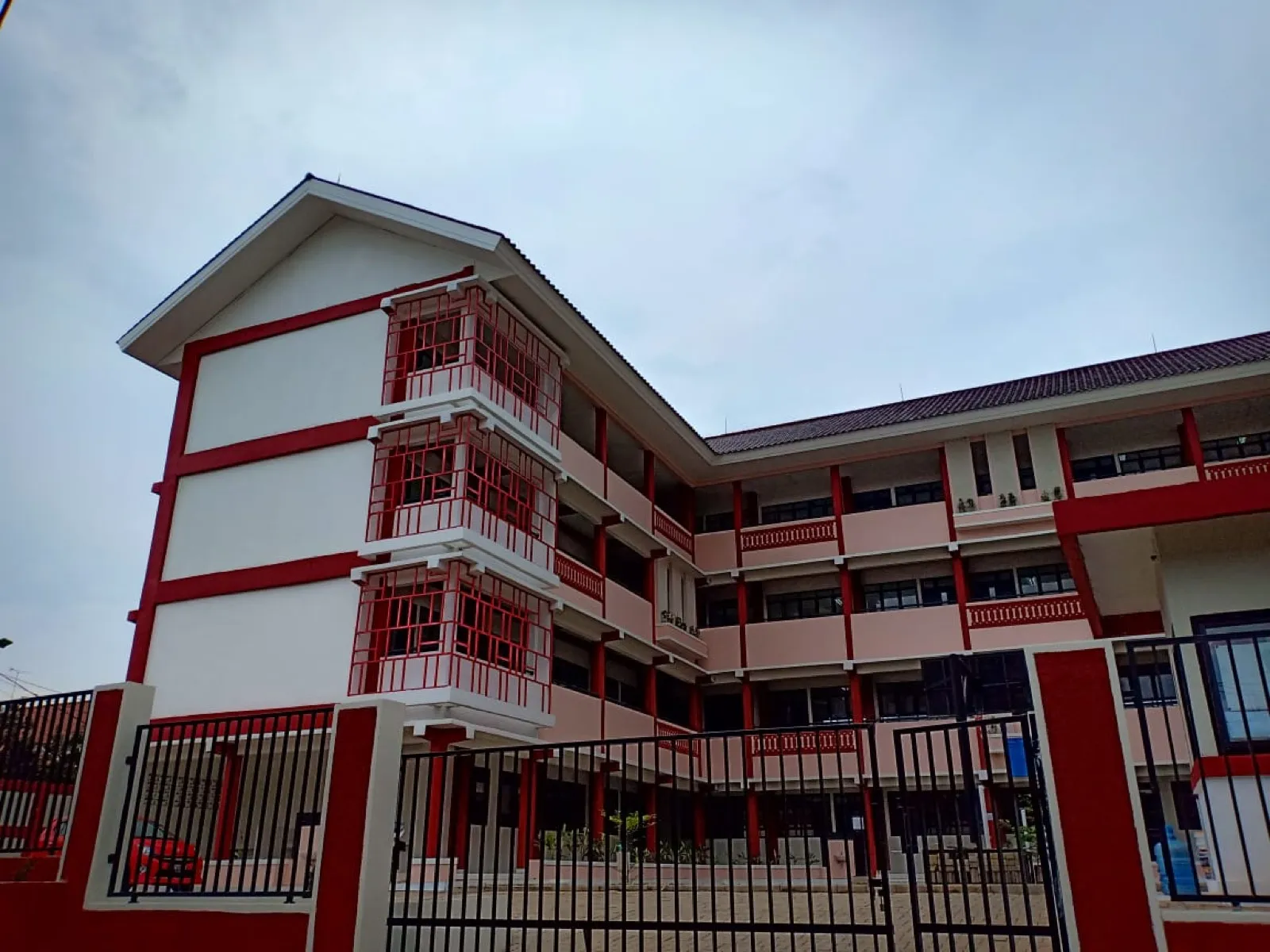 Full School Building Rehabilitation Package 4 East Jakarta · Buildings & Facilities · Jatinegara Kaum & Pondok Kopi, Jakarta Timur